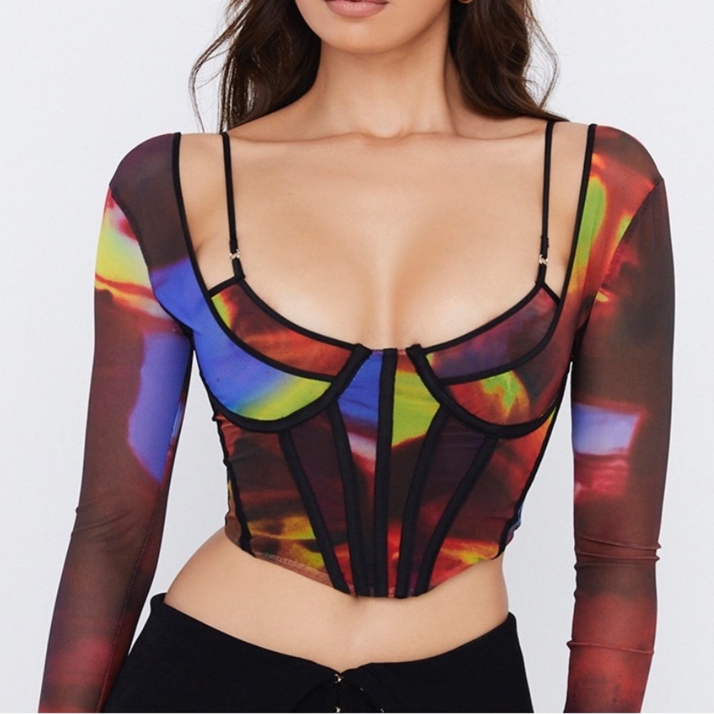 House of Cb top